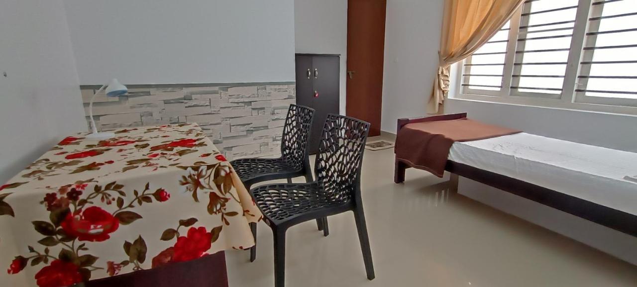 Prakriti Homestay Fortkochi Air Conditioned Rooms Esterno foto