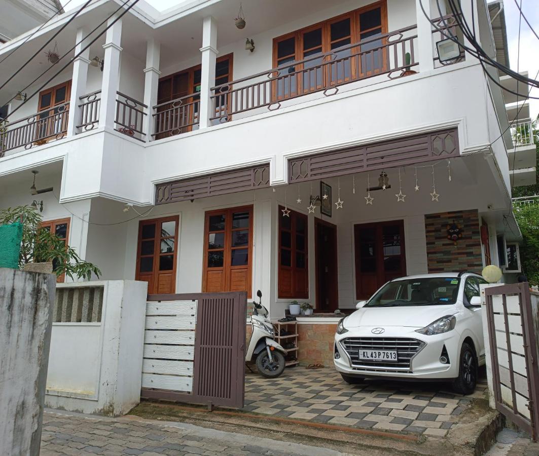 Prakriti Homestay Fortkochi Air Conditioned Rooms Esterno foto