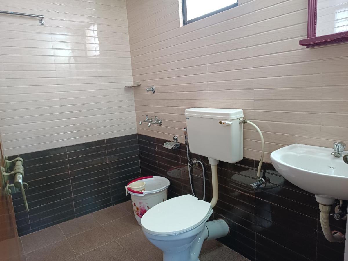 Prakriti Homestay Fortkochi Air Conditioned Rooms Esterno foto